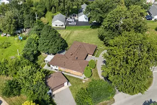 1301 W 54th St, La Grange Highlands, IL 60525 - Photo 20