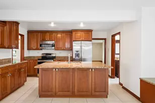 1301 W 54th St, La Grange Highlands, IL 60525 - Photo 6