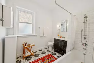 5487 S Cornell Ave, Chicago, IL 60615 - Photo 10