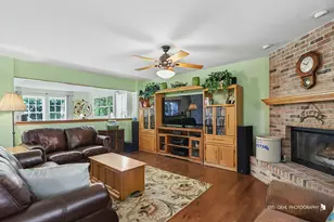 1402 Benton Dr, Lake Villa, IL 60046 - Photo 8