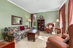 27517 E Savannah Trail, Lake Barrington, IL 60010 - Photo 8