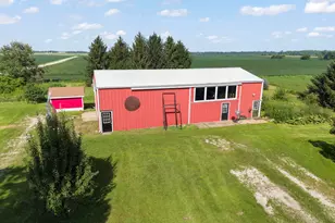41W020 Seavey Rd, Sugar Grove, IL 60554 - Photo 26
