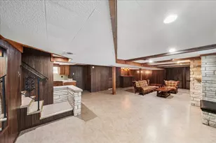 4525 N Pontiac Ave N, Norridge, IL 60706 - Photo 18
