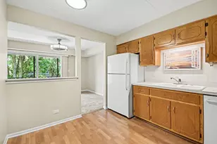 8842 W 140th St, Orland Park, IL 60462 - Photo 6
