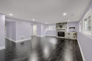 1465 William Clifford Ln, Elk Grove Village, IL 60007 - Photo 22