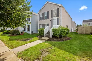 1637 Linden Park Ln, Aurora, IL 60504 - Photo 2