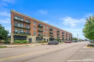 160 S River St, Aurora, IL 60506 - Photo 1
