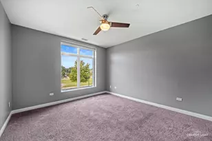 160 S River St, Aurora, IL 60506 - Photo 8