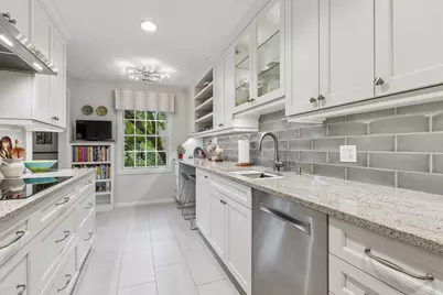1503 Oak Avenue #311, Evanston, IL 60201 - Photo 12