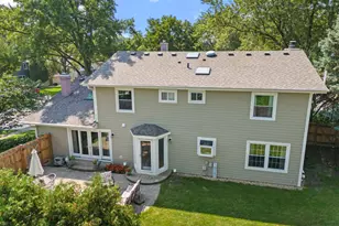 1725 Maple Leaf Ct, Wheaton, IL 60187 - Photo 36