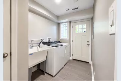 331 Sauk Trail, Park Forest, IL 60466 - Photo 8