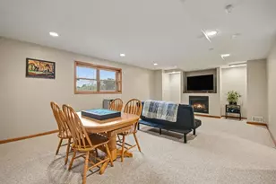 176 Amherst Cir, Oswego, IL 60543 - Photo 28