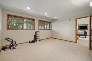 176 Amherst Cir, Oswego, IL 60543 - Photo 30