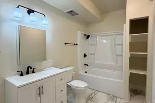 6751 S Ridgeland Ave, Chicago, IL 60649 - Photo 10