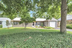 324 Marquette St, Park Forest, IL 60466 - Photo 2