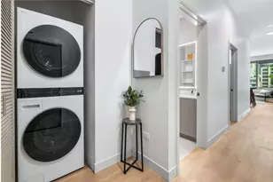 111 W Illinois St, Chicago, IL 60654 - Photo 10