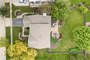 3 Walbridge Ct, Algonquin, IL 60102 - Photo 2