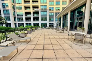 130 N Garland Ct, Chicago, IL 60602 - Photo 36
