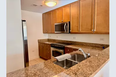 130 N Garland Court #2110, Chicago, IL 60602 - Photo 8