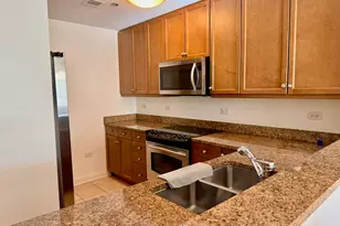 130 N Garland Ct, Chicago, IL 60602 - Photo 8