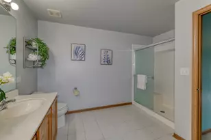 220 W Meadow Dr, Cortland, IL 60112 - Photo 14