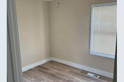 2402 E Sauk Trail, Sauk Village, IL 60411 - Photo 20