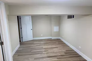 2402 E Sauk Trail, Sauk Village, IL 60411 - Photo 8