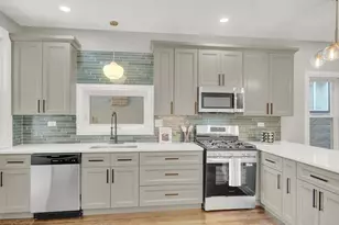 7707 S Ridgeland Ave, Chicago, IL 60649 - Photo 16