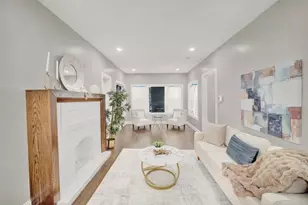 7707 S Ridgeland Ave, Chicago, IL 60649 - Photo 6
