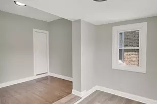 7707 S Ridgeland Ave, Chicago, IL 60649 - Photo 28