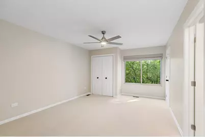 25 Shoreline Road #B, Lake Barrington, IL 60010 - Photo 8