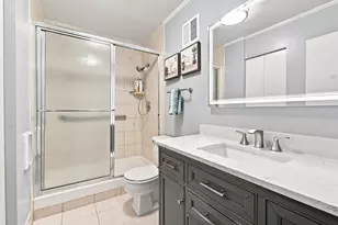 1415 E Central Rd, Arlington Heights, IL 60005 - Photo 14