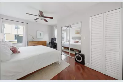 3127 W Palmer Boulevard #1, Chicago, IL 60647 - Photo 12