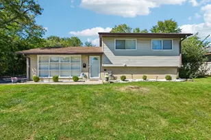 19030 Anthony Ave, Country Club Hills, IL 60478 - Photo 1