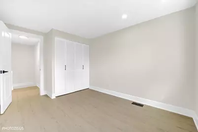 17W747 Standish Lane, Villa Park, IL 60181 - Photo 32