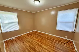 17123 Holmes Ave, Hazel Crest, IL 60429 - Photo 6