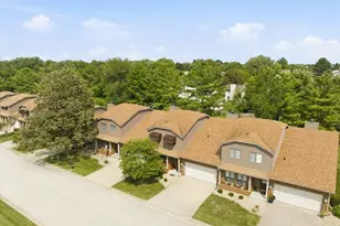 125 Manor Cir, Bloomington, IL 61704 - Photo 4