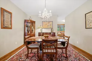 125 Manor Cir, Bloomington, IL 61704 - Photo 16