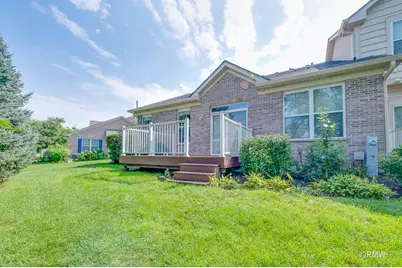 981 Oak Ridge Boulevard, Elgin, IL 60120 - Photo 34