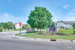 981 Oak Ridge Blvd, Elgin, IL 60120 - Photo 38