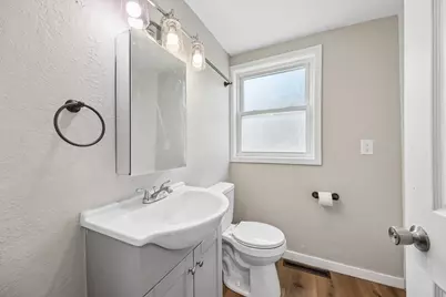 255 N Hunter Avenue, Kankakee, IL 60901 - Photo 14