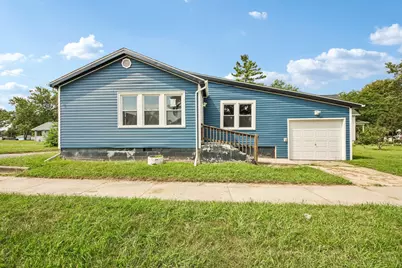 255 N Hunter Avenue, Kankakee, IL 60901 - Photo 1