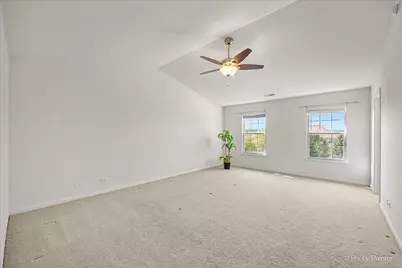 1005 Alberta Road, Elgin, IL 60124 - Photo 20