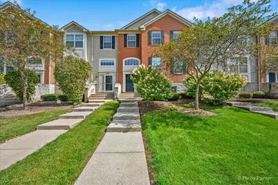 1005 Alberta Road, Elgin, IL 60124 - Photo 1