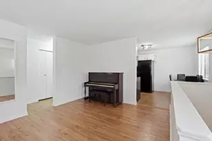 124 Fairlane Ct, Bloomingdale, IL 60108 - Photo 8