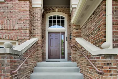 577 Harvey Lake Drive, Vernon Hills, IL 60061 - Photo 2