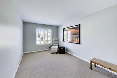 577 Harvey Lake Drive, Vernon Hills, IL 60061 - Photo 18