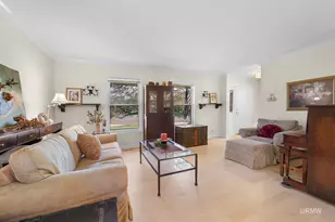 729 Cutters Mill Ct, Schaumburg, IL 60194 - Photo 6
