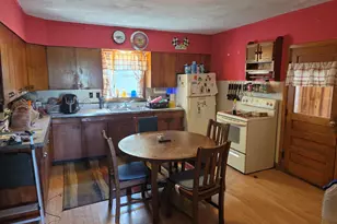 19660 Coleta Rd, Sterling, IL 61081 - Photo 2