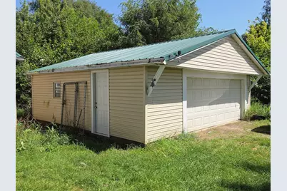 19660 Coleta Road, Sterling, IL 61081 - Photo 16